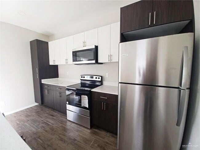 Photo - 811 E Starr Rd Unit A