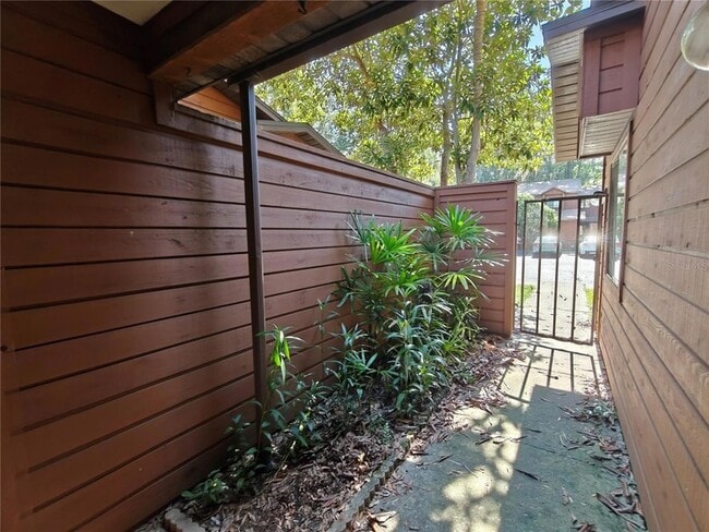 Photo - 830 SW 56th Terrace
