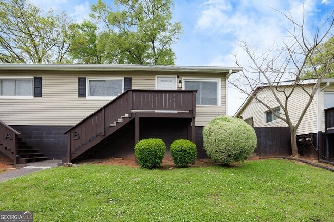 Photo - 1040 Herndon St NW Unit B