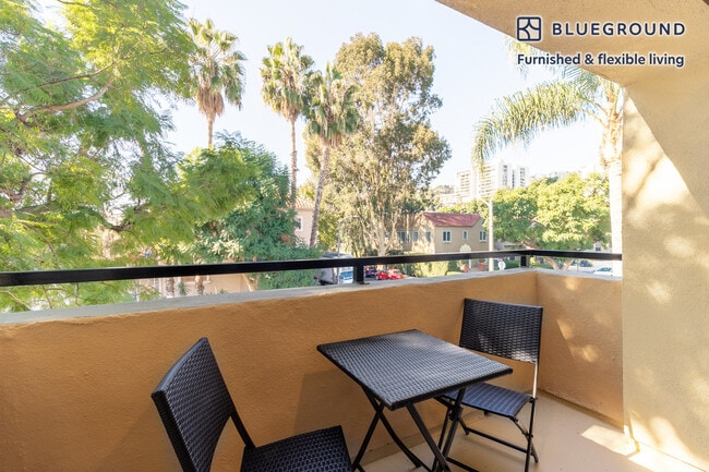 Photo - 960 N Alfred St Unit SI FL2-ID211