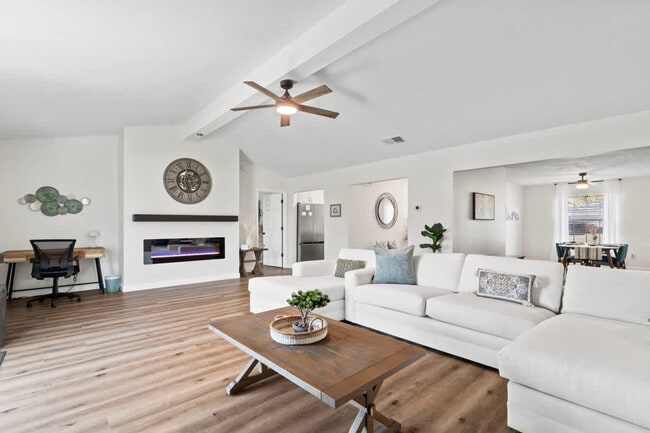 Photo - 1125 Tolkien Ln Unit SI ID1578543P