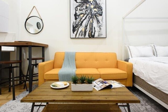 Building Photo - 244 E 75th St Unit FL1-ID1021829P