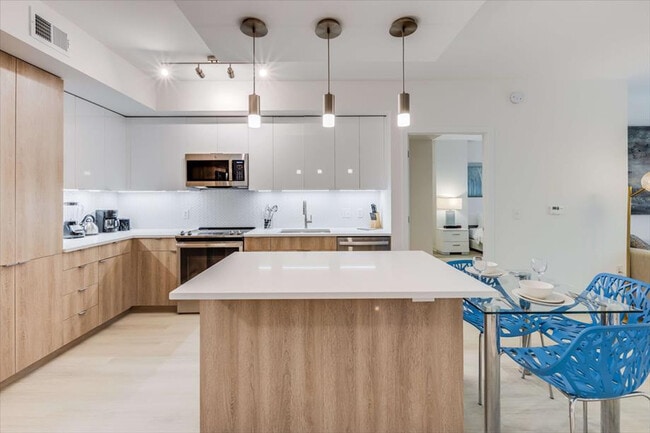 Photo - 1051 First Street Northeast-SI ID1040186P Unit SI ID1040186P