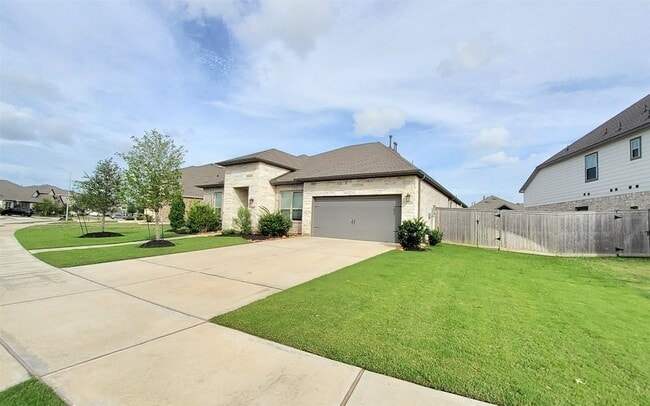 Photo - 30607 Bahia Oak Bnd