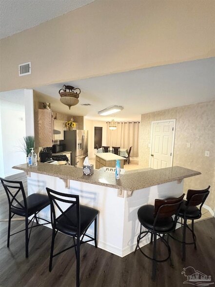 Photo - 4009 Shorewood Dr