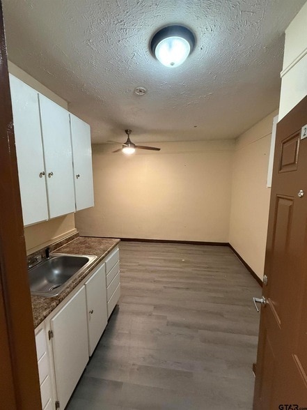 Photo - 128 N Main St
