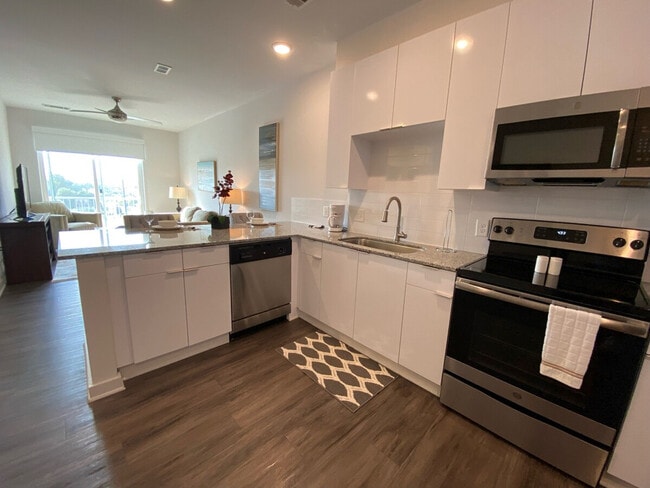 Photo - 1301 Spring St NW Unit ID1332028P