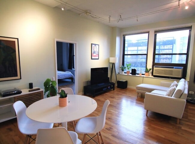Photo - 600 S Dearborn St Unit 1305