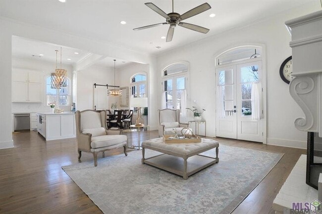 Photo - 3151 Pointe-Marie Dr