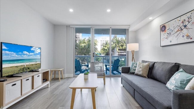 Building Photo - 19370 Collins Ave Unit SI ID1255739P