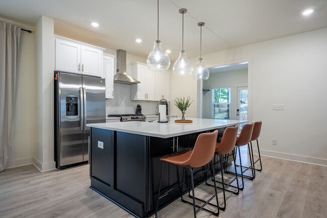 Photo - 51 Puckett Rd SE Unit SI ID1462596P