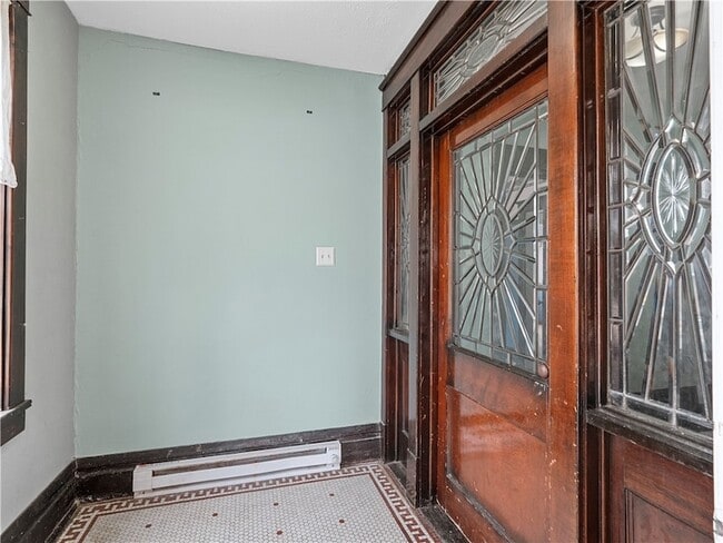 Photo - 2501 2nd Ave