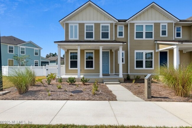 Building Photo - 205 Daydream Ave