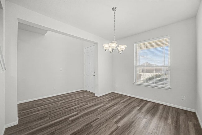 Photo - 5404 Bellissima Way