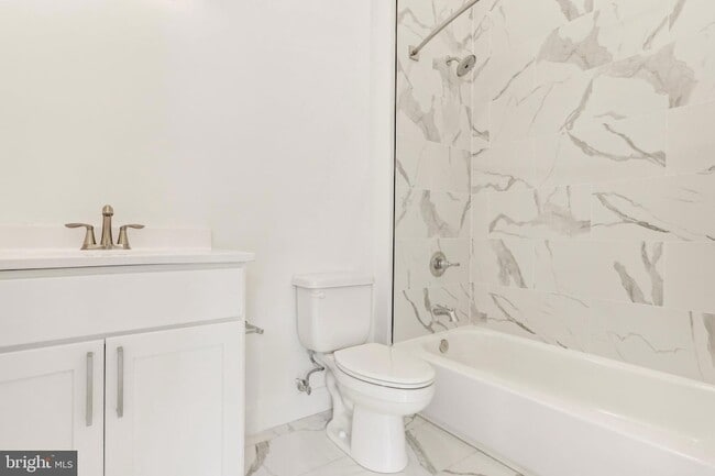 Photo - 3952 Lancaster Ave Unit 101