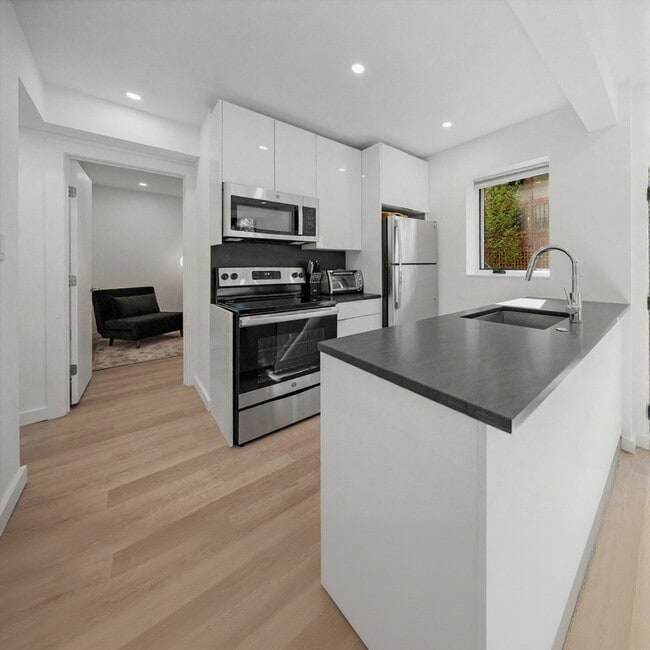 Photo - 2812 29th Pl NW Unit SI ID1610325P