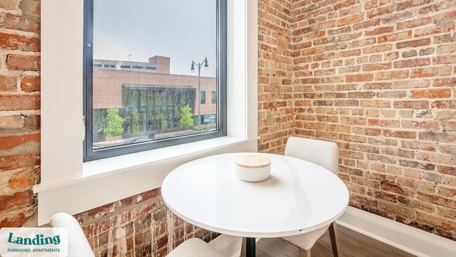 Photo - 425 20th St S Unit 214