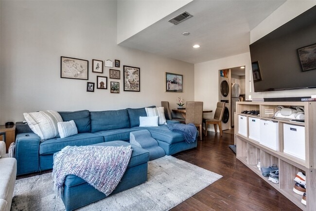 Photo - 3100 Cole Ave Unit 213