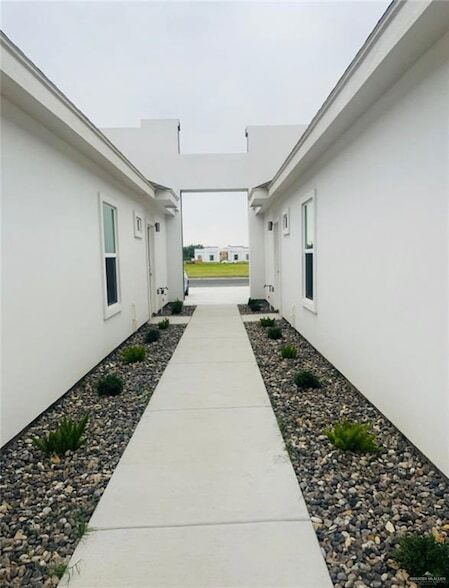 Photo - 3304 Wolf Crk Ave Unit 1