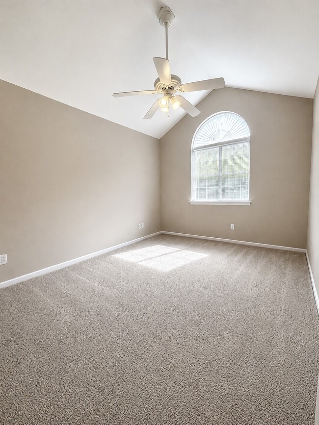 Photo - Keystone Lake Apartments