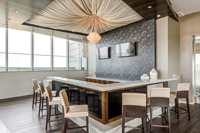 Photo - 1720 Saic Dr Unit SI ID1473414P