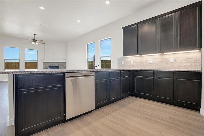 Photo - 2902 Bryan Ave