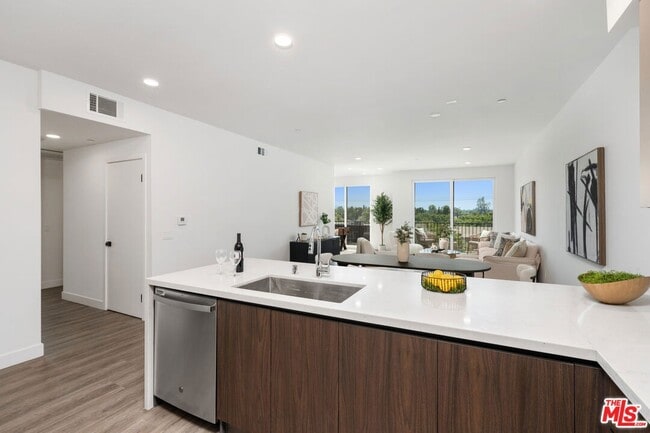 Photo - Whitsett Estates