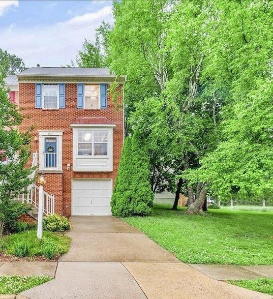 Building Photo - 8624 Sanderling Dr
