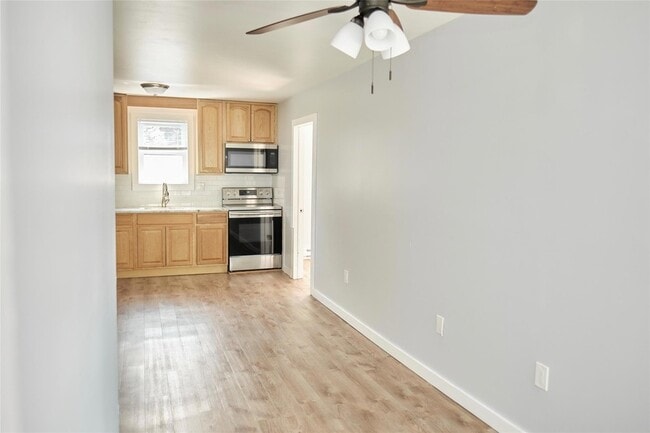 Photo - 73 E Main St Unit 3