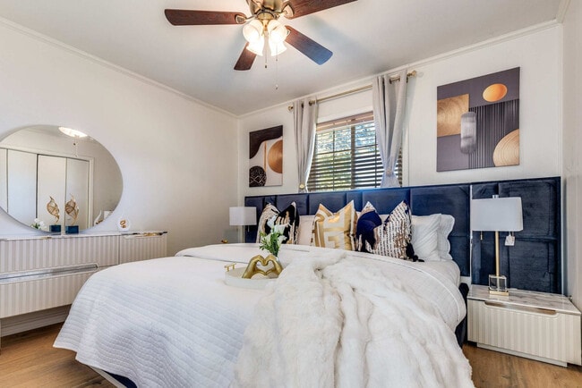 Photo - 216 Mitchell St Unit ID1382456P