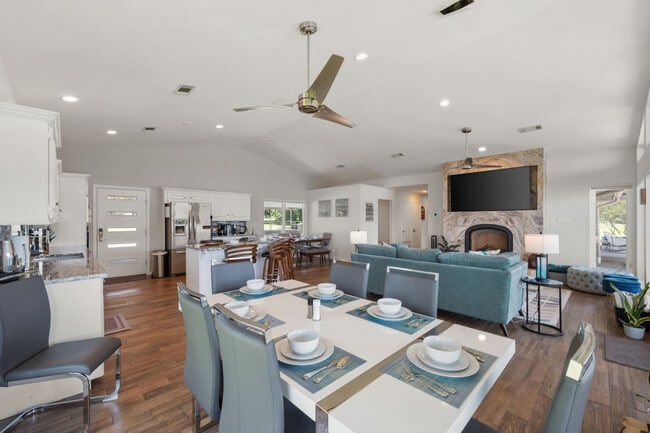 Photo - 1012 Chestnut Dr Unit ID1301590P