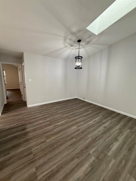 Photo - 4008 Bothwell Terrace