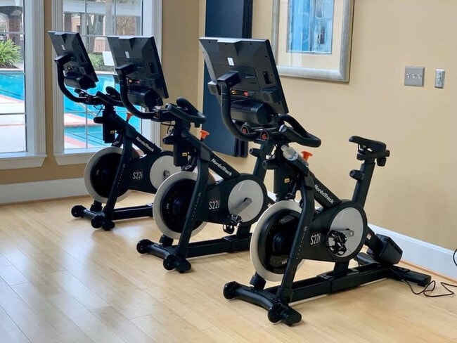 Photo - Southwind at Silverlake