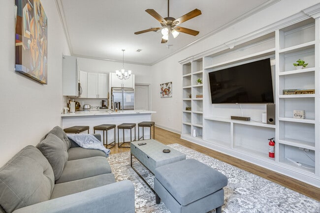 Photo - 3200 Burdette St Unit SI ID1620666P