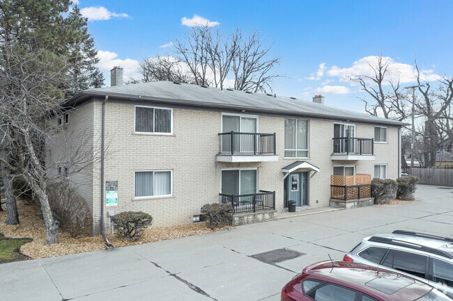 Amber Corners South Apartments - Amber Corners South Apartments