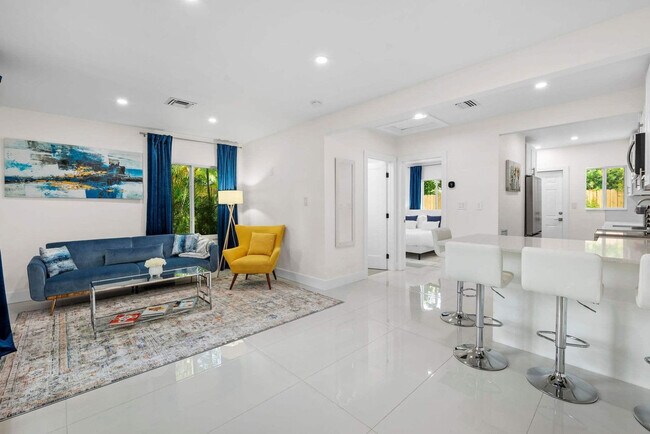 Photo - 44 N Federal Hwy Unit ID1017979P