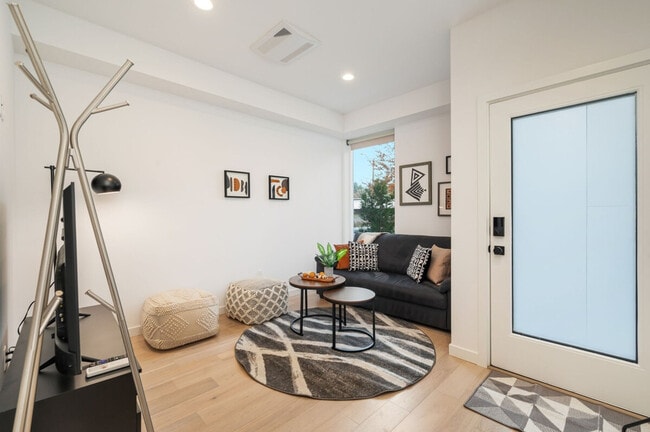 Photo - 6125 Sand Point Way NE Unit ID1036013P