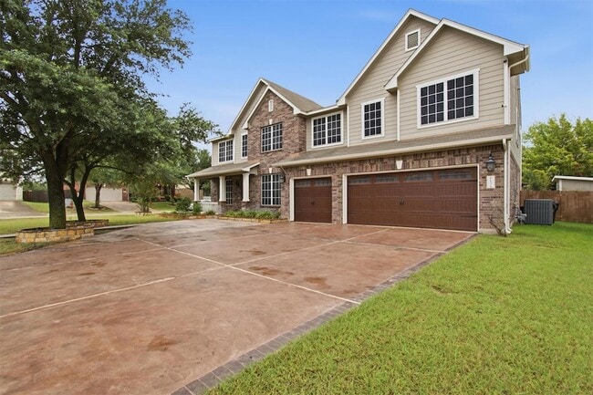Photo - 113 Scarlet Oak Cove