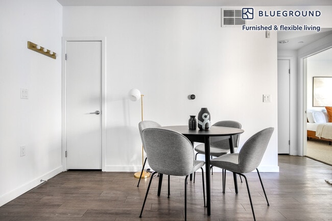 Photo - 1725 S Bascom Ave Unit FL2-ID418