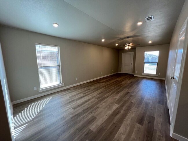 Photo - 2009 Corpus Ave Unit A