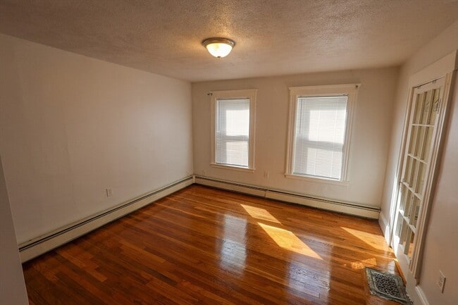 Photo - 61 Boylston St Unit 2