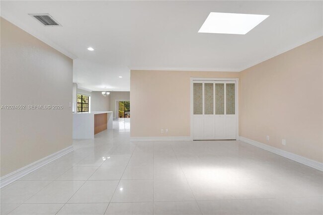 Photo - 3719 Estepona Ave