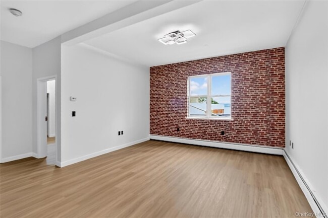 Photo - 20 S Broadway Unit 305