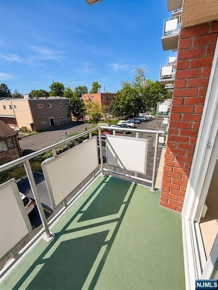 Photo - 20 Jefferson St Unit B2