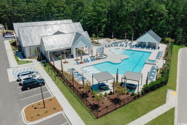 Photo - 331 Pickwick Dr Unit B2