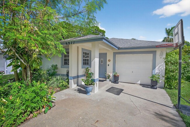 Building Photo - 6877 3rd St