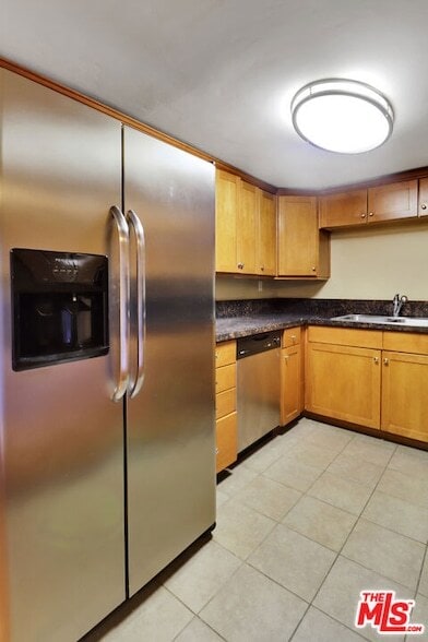 Photo - 10982 Roebling Ave