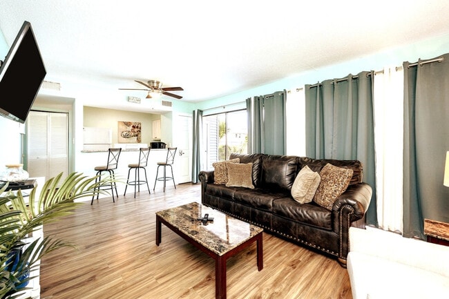 Building Photo - 4000 Gulf Terrace Dr Unit SI ID1285928P