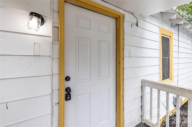 Photo - 627 Colston St Unit 629