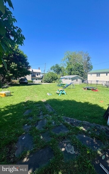 Photo - 26 W College Ave